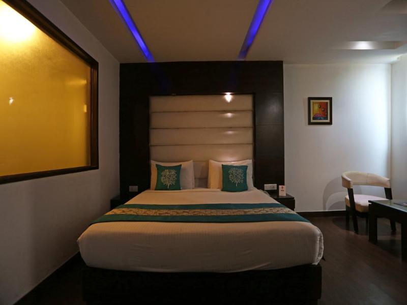 Capital O 7331 Hotel Downtown New Delhi Exterior photo