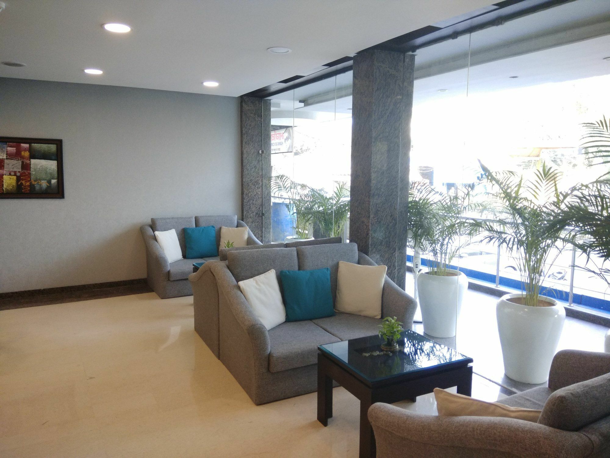 Capital O 7331 Hotel Downtown New Delhi Exterior photo